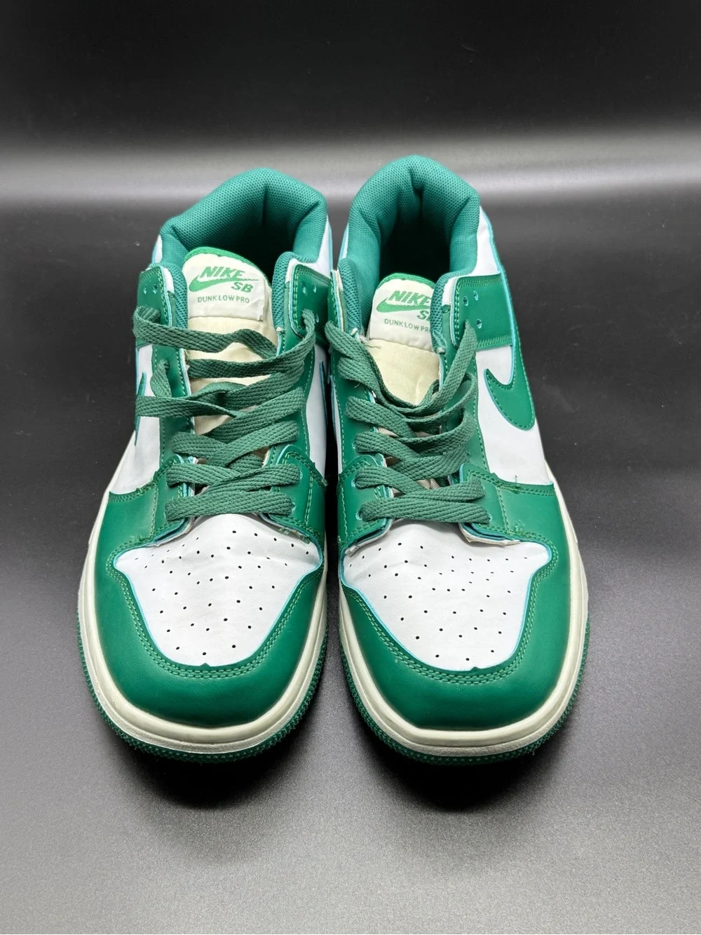 Nike SB Dunk Low Pro White Malachite Sneakers Men's 11 Lace Up Boston Celtics